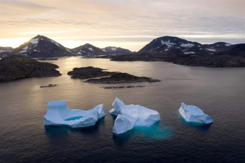 ذوب شدن یخ ها و افزایش 18 متری سطح جهانی دریا