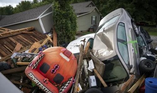 سیل در ایالت تنسی آمریکا ۲۲ کشته داد