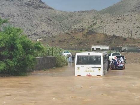 حوادث آب و هوایی در عمان ۱۲ قربانی گرفت