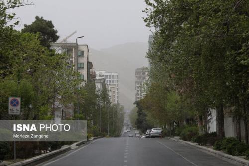 هوای تهران در وضعیت ناسالم برای گروههای حساس