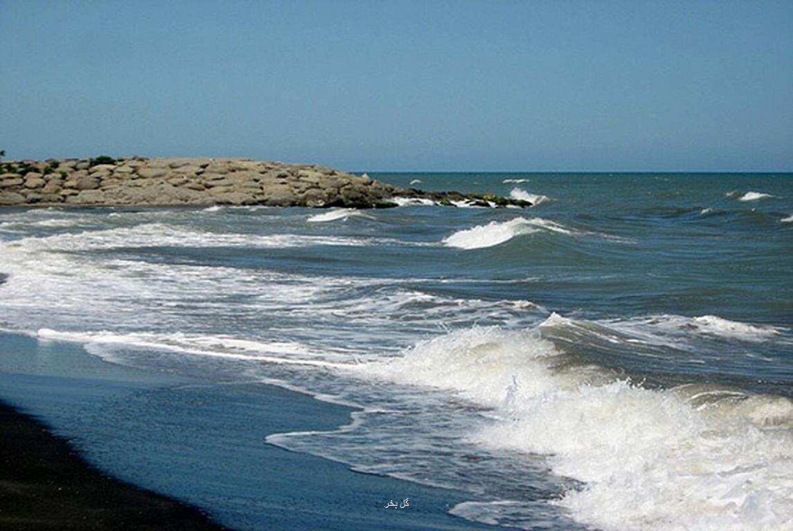 آب دریای خزر ۲ متر کم شد