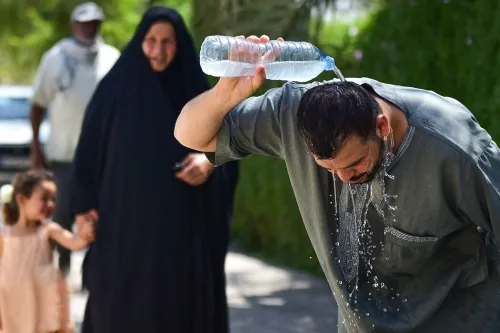سازمان هواشناسی کشور اعلام نمود پیش بینی دما و بارندگی کشور تا پایان تیر ۱۴۰۵