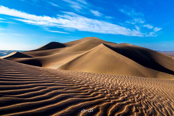 اینجا دریای پنهان در بیابان لوت